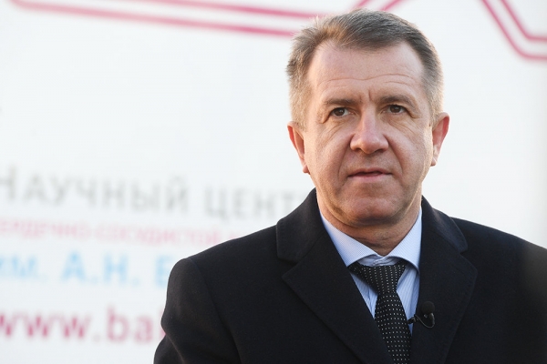 СК задержал экс-замдиректора ФСИН Максименко СК задержал экс-замдиректора ФСИН Максименко