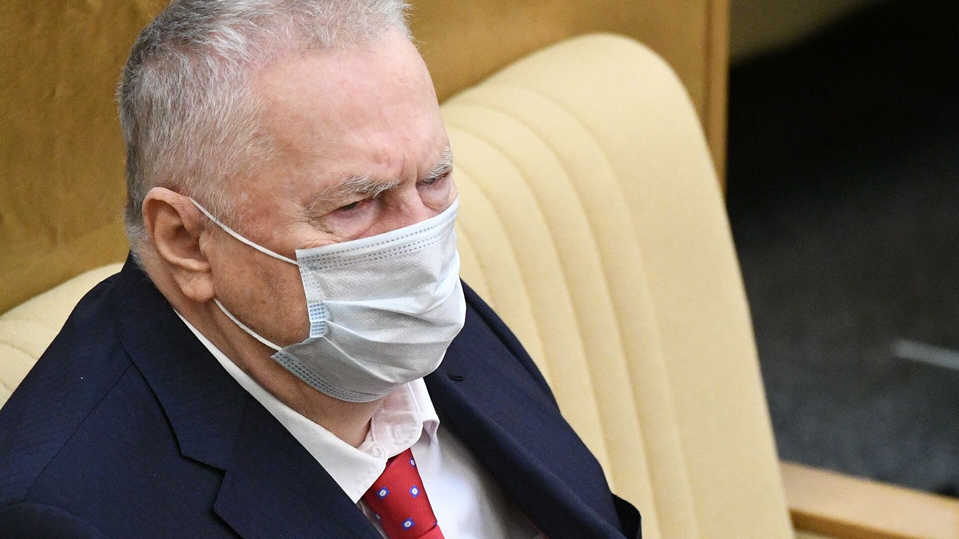 В ЛДПР заявили, что Жириновский идет на поправку В ЛДПР заявили, что Жириновский идет на поправку