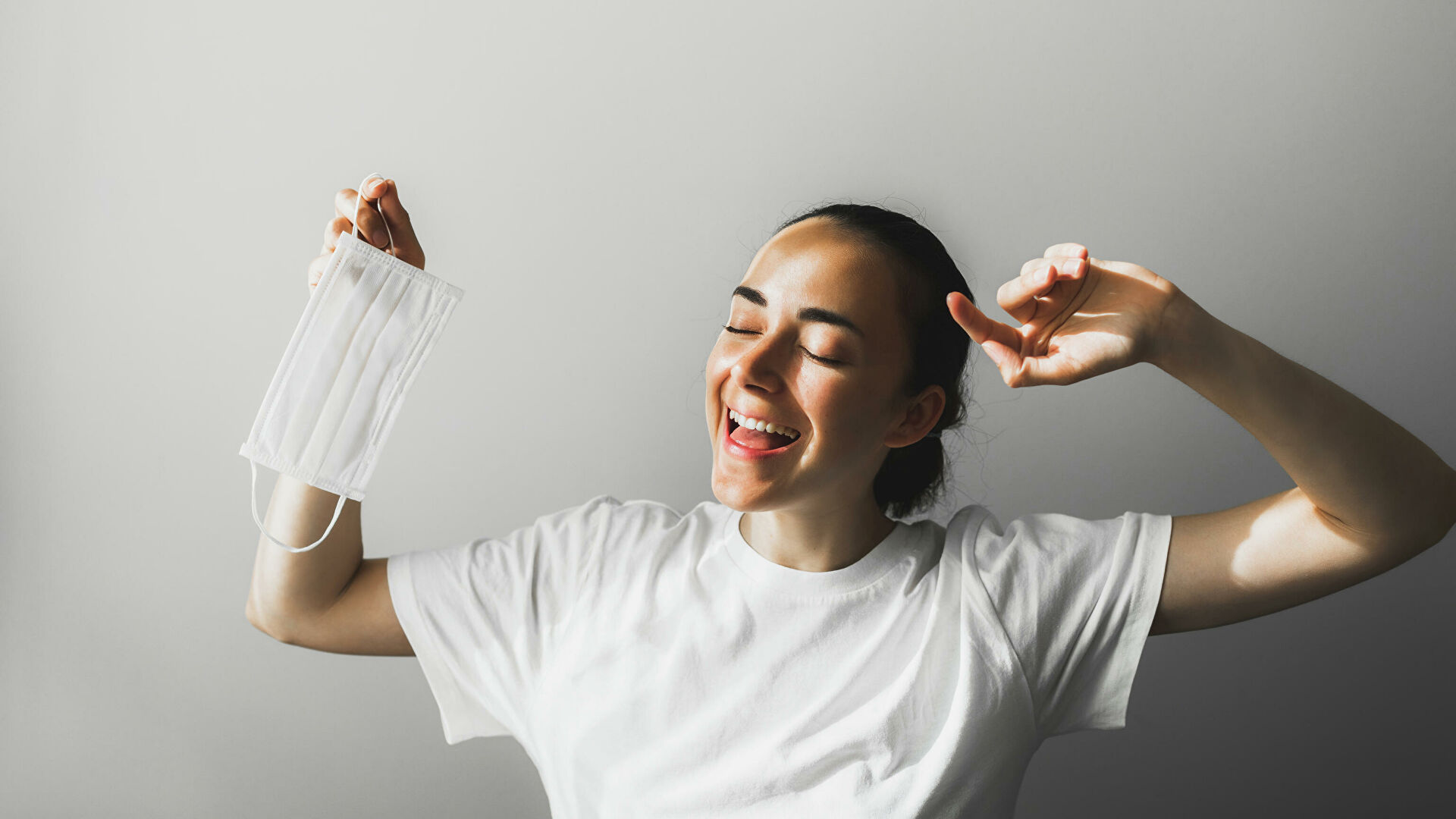 Удар по коронавирусу. Названо средство, которое остановит пандемию COVID-19