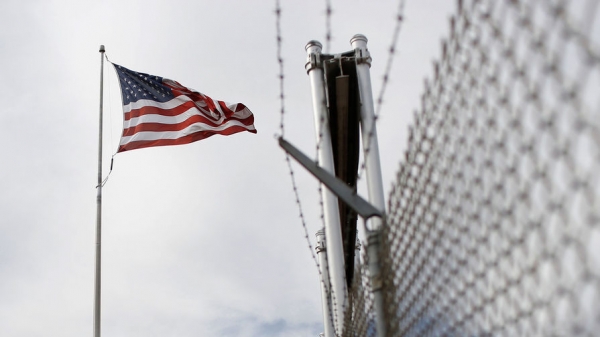 Военная база США в Сирии подверглась обстрелу Военная база США в Сирии подверглась обстрелу